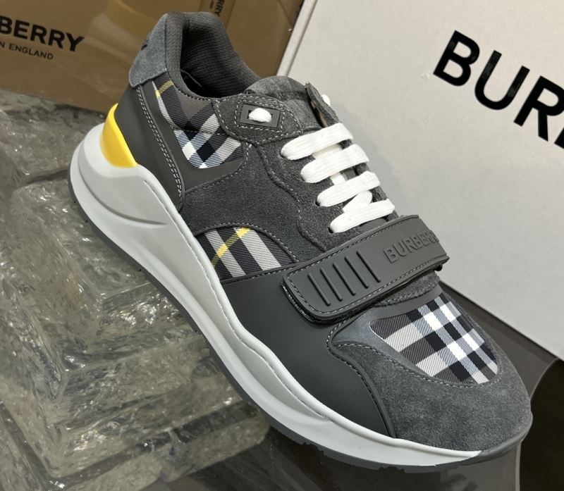 Burberry Low Shoes